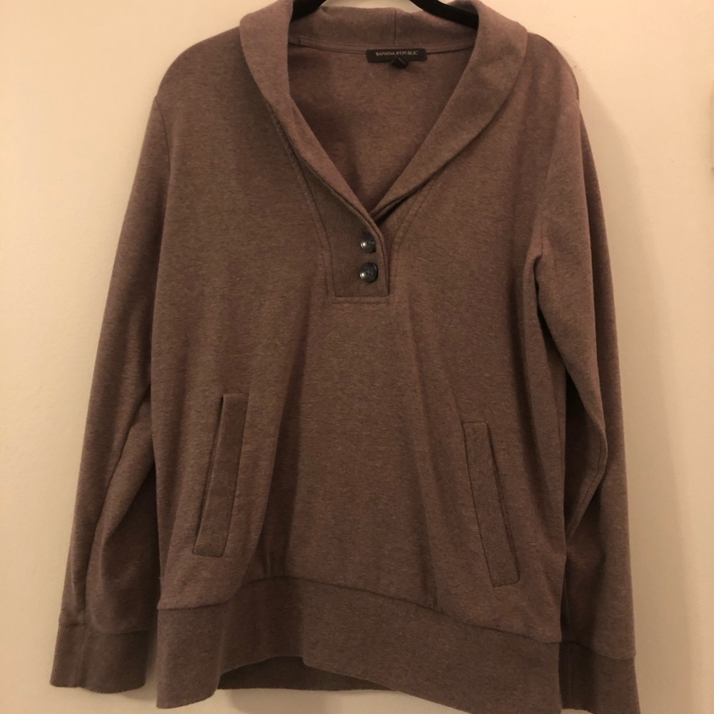 Banana republic sweater with pockets